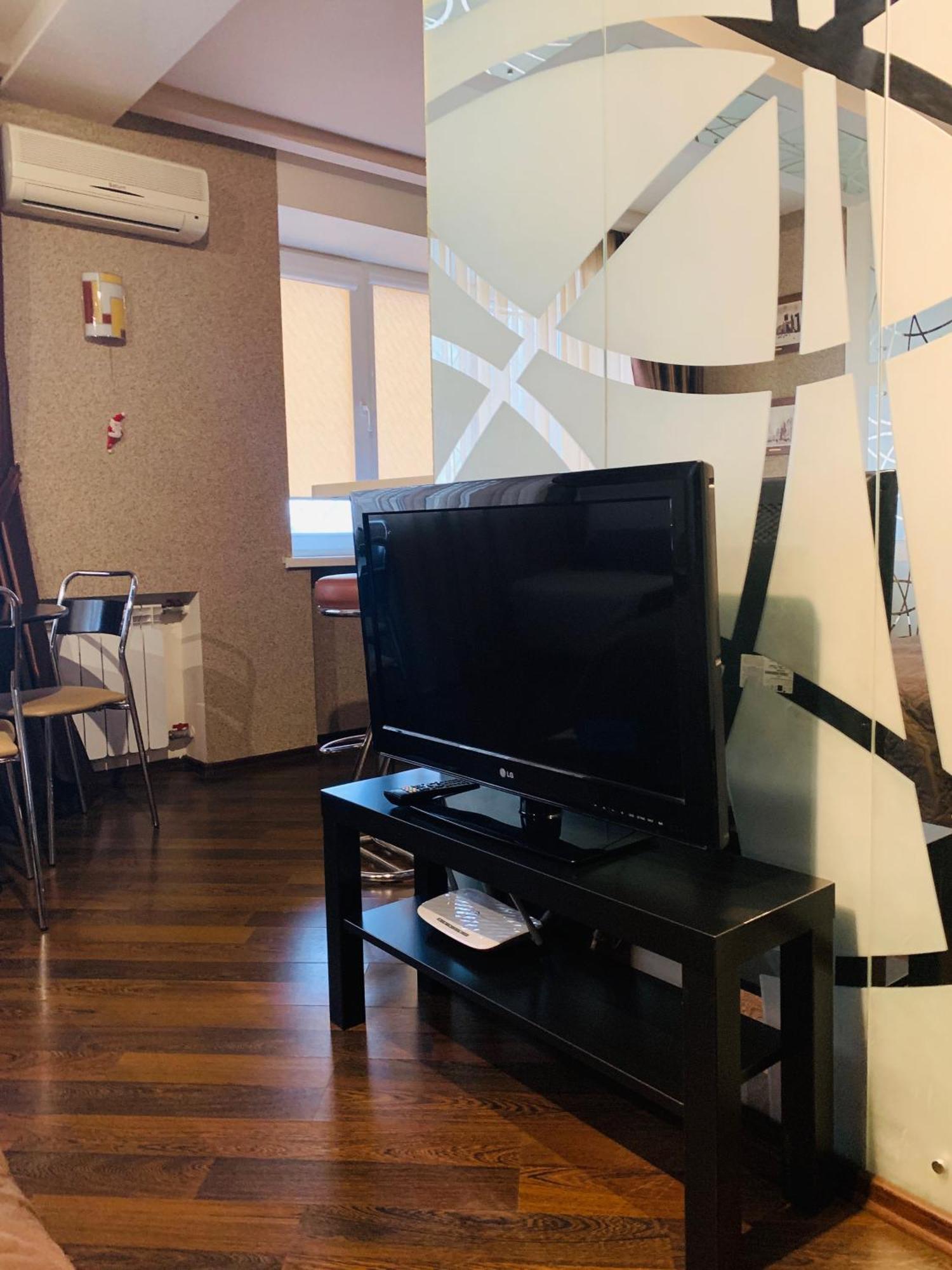 Apartment In Kharkiv , Prospect Nauki 19A Exterior foto