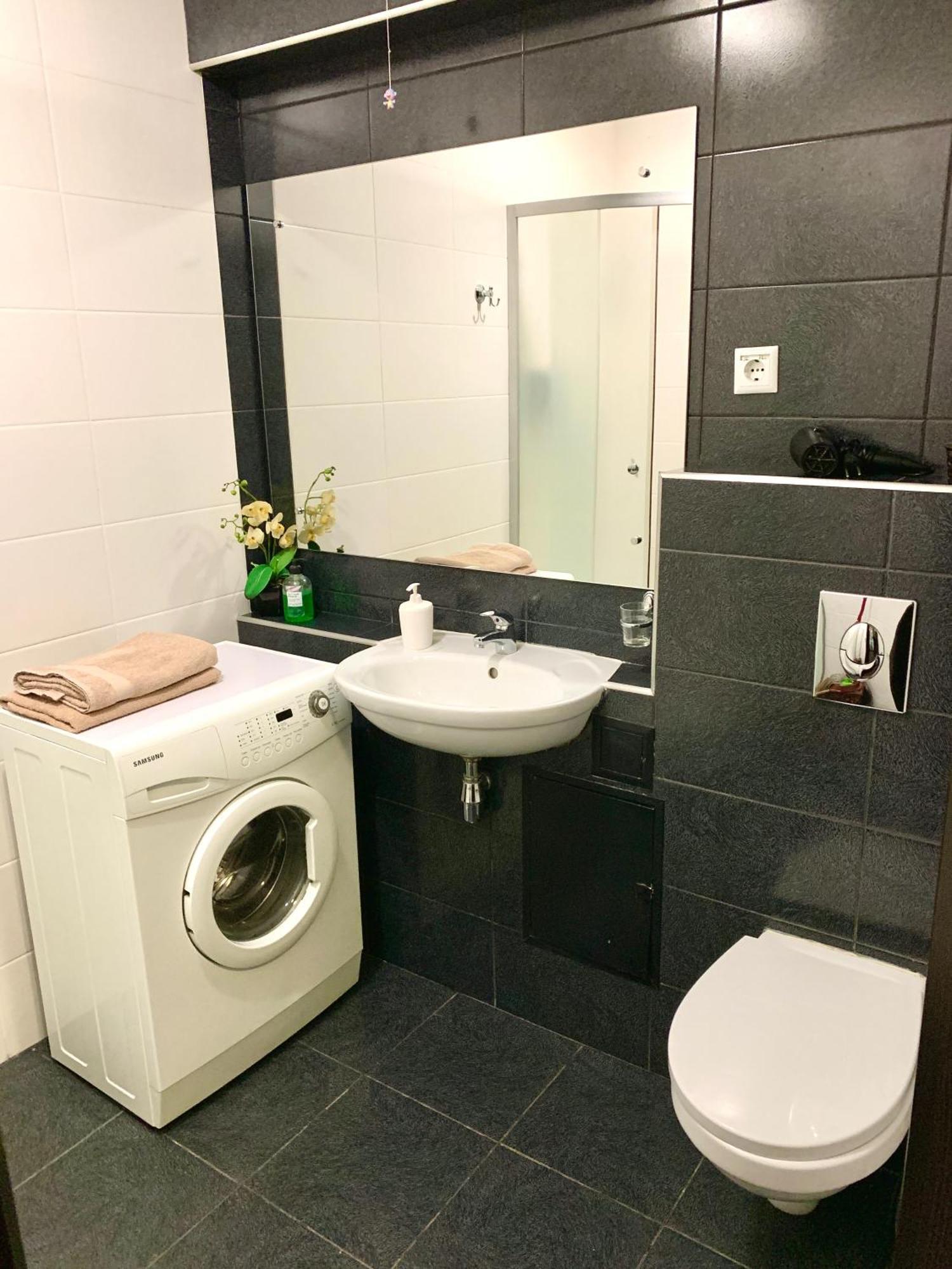 Apartment In Kharkiv , Prospect Nauki 19A Exterior foto